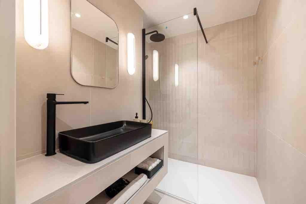 Pasteur Luxury La Croisette *